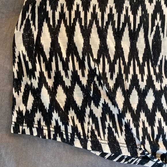 H&M Racerback Tank - Picture 5 of 6